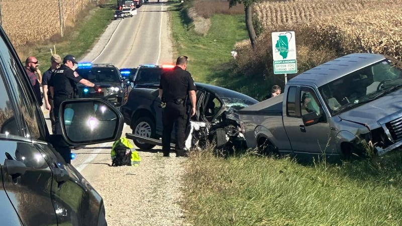Winnebago Co. deputies respond to serious crash on Route 75