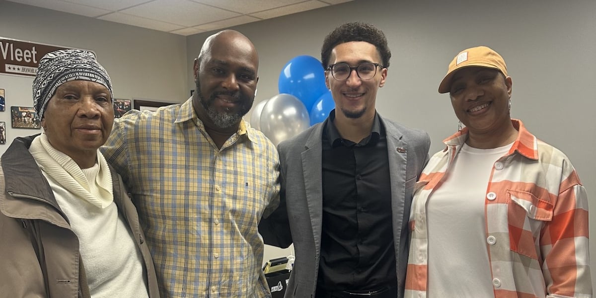 13th Ward Office celebrates grand opening, offers residents space for collaboration