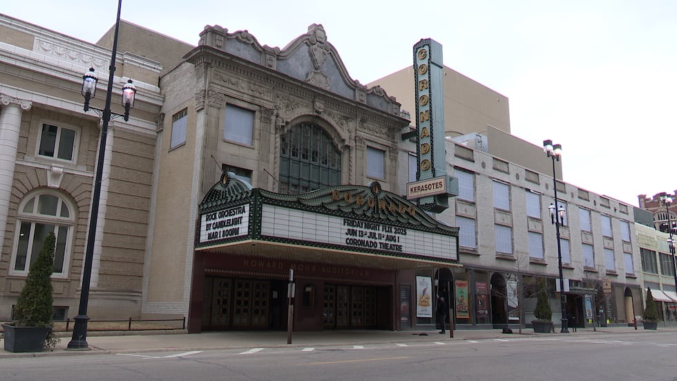 Coronado to Host Complimentary Outdoor Movie Nights in Rockford Coronado to Host Complimentary Outdoor Movie Nights in Rockford
