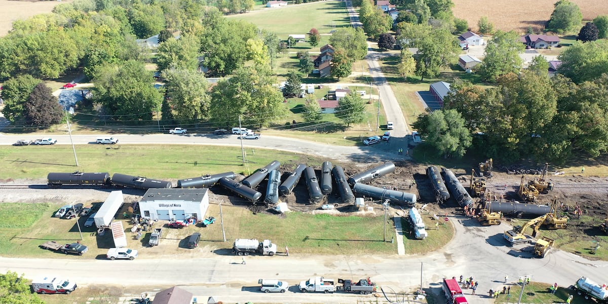 Canadian National reopens rail line after derailment in Nora