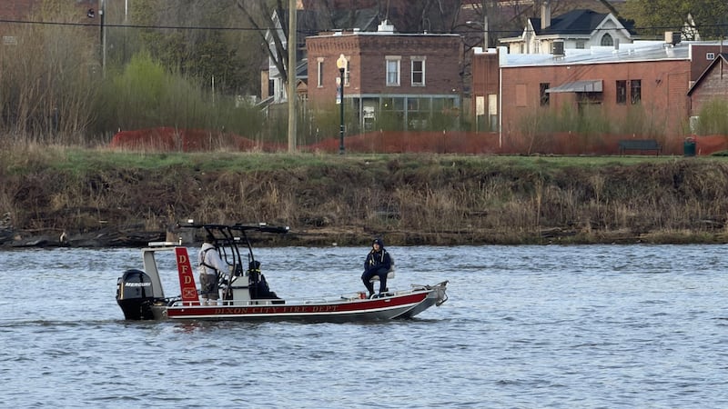 Dixon Fire and Police search for male suspect in Rock River.