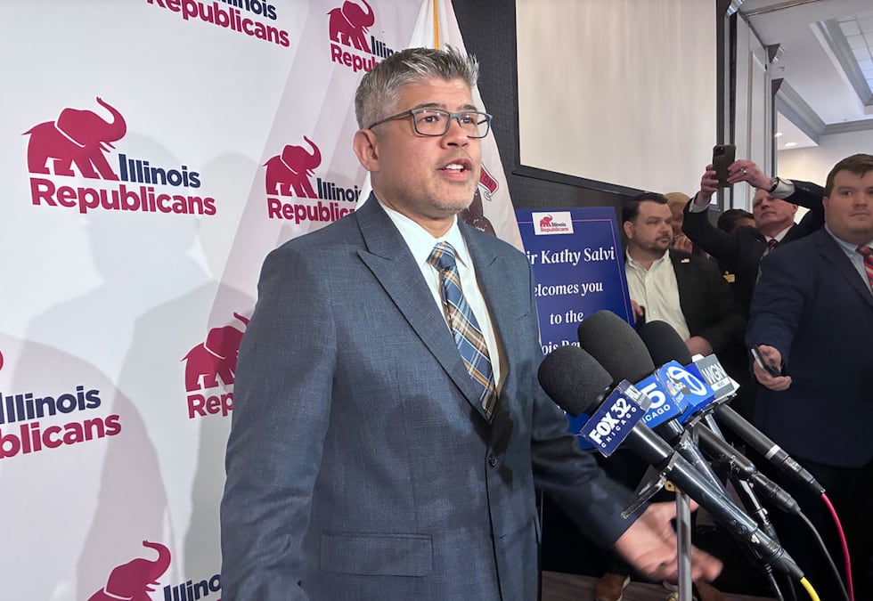 Cook County Republican Party Chair Aaron Del Mar, Darren Bailey’s
running mate, speaks to...